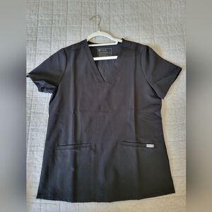FIGS SCRUBS, Women's Three Pocket Scrub Top, Black, Medium